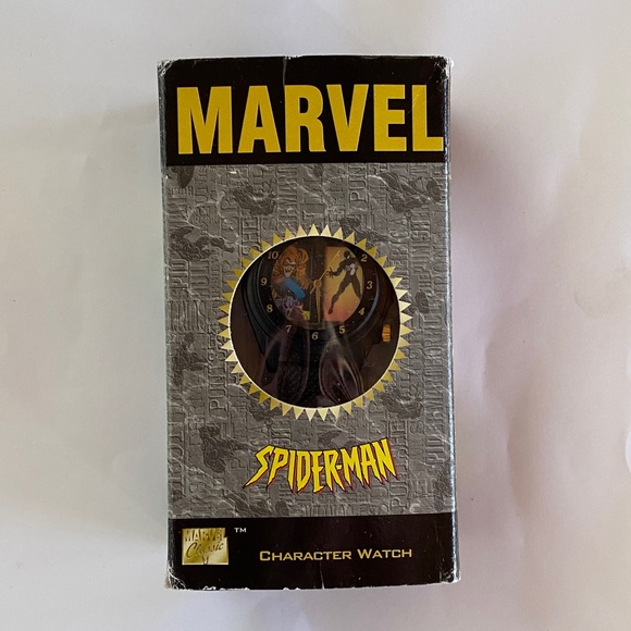 New 1996 Marvel Spiderman Classic Character  Collectible Watch New in Box - Picture 2 of 11
